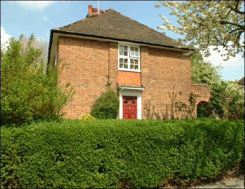 34a Hill Top